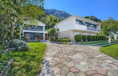 Prcanj Apartamento | Apartments Ivanović