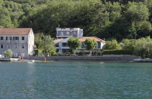 Prcanj Apartamento | Apartments Ivanović