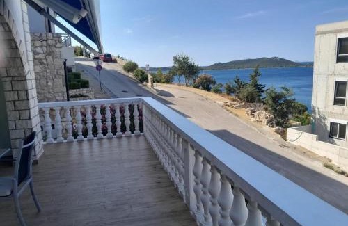 Drage Apartamento | Apartments Josip