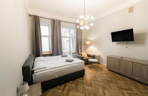 Lviv City Center Apartamento | Apartments JustLvivIt at the Rynok Square