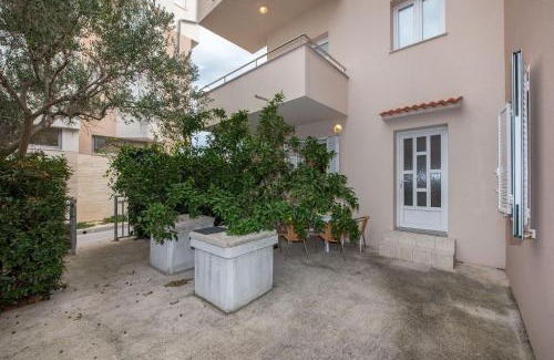 Zrce Apartamento | Apartments Karolina