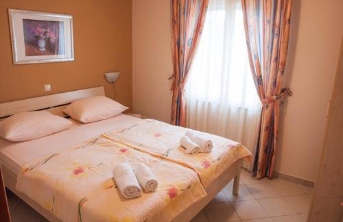 Novalja Apartamento | Apartments KarolinaS