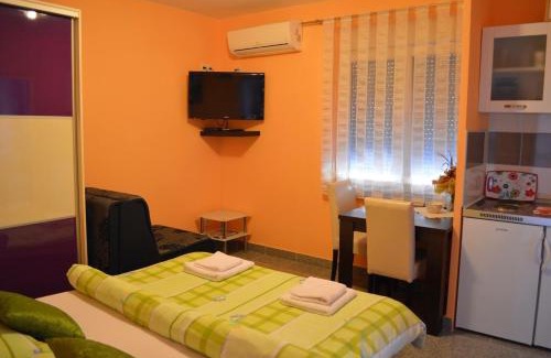 Kastel Stari Apartamento | Apartments Kristal