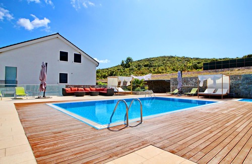 Drace Apartamento | Apartments Kula - Apartamento de un dormitorio con terraza y vistas al mar C1