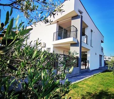 Zambratija Casa | Apartments La Mar Zambratija
