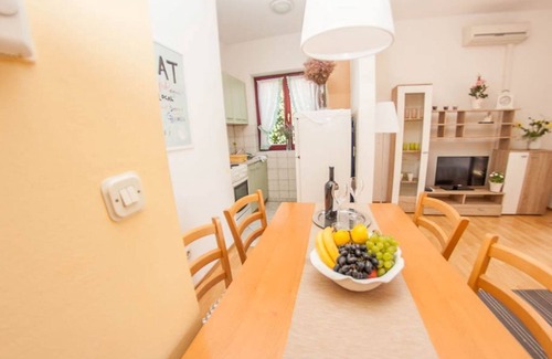 Vintijan Casa | Apartments "Labinac" Pula- Apartment I