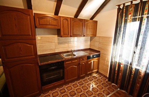 Drace Apartamento | Apartments Lemeš - Comfort One Bedroom Apartment with Garden View (Apt5)