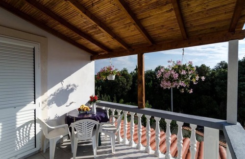 Drace Apartamento | Apartamentos Lemeš - Apartamento de dos habitaciones con balcón y vistas al mar Ap1