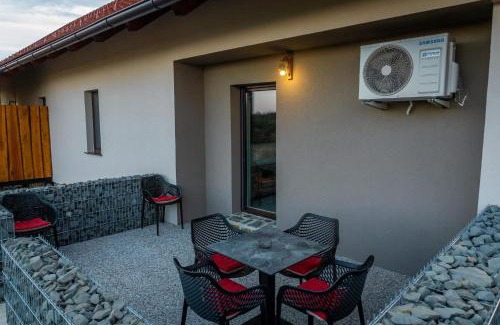 Ormoz Apartamento | Apartments LESKOVAR