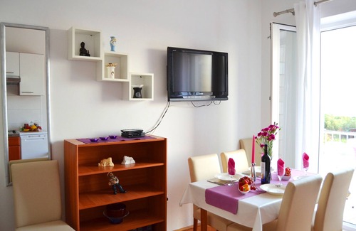 Brsecine Apartamento | Apartments Lina - Apartamento de tres habitaciones con dos balcones y vistas al mar (A2)