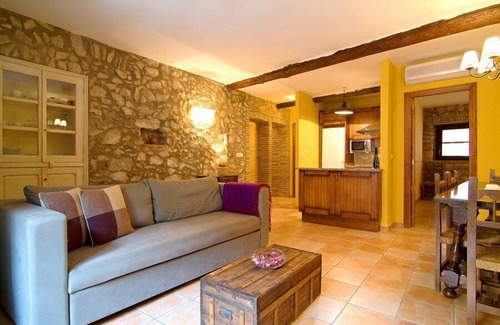 Capmany Apartamento | Apartamentos Lobet - Costa Brava-Girona