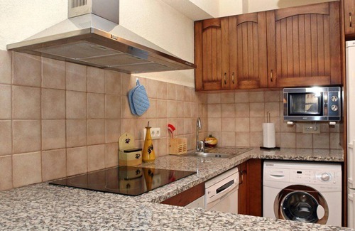Capmany Apartamento | Apartamentos Lobet - Costa Brava-Girona