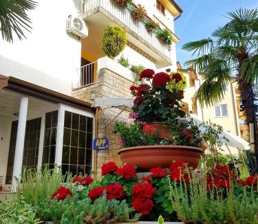 Brulo Apartamento | Apartments Lori