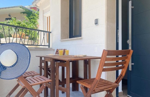 Baska Voda Apartamento | APARTMENTS LORY 2, CENTRUM,BRAND NEW,Wi-Fi,100m from BEACH
