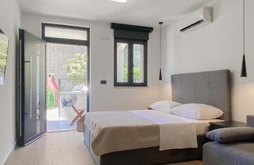 Baska Voda Apartamento | APARTMENTS LORY 2, CENTRUM,BRAND NEW,Wi-Fi,100m from BEACH