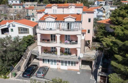 Krvavica Apartamento | Apartments Luka Toni