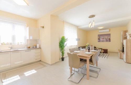 Brodarica Apartamento | Apartments Luxury and Sea View
