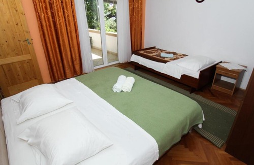 Sveti Filip i Jakov Apartamento | Apartments Majica