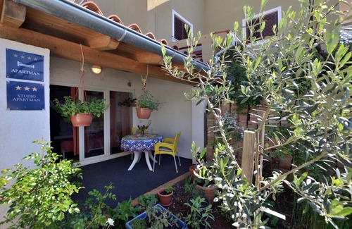 Stinjan Apartamento | Apartamentos Maja (75841-A1) - Stinjan (Pula)
