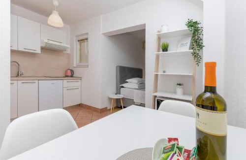 Baska Voda Apartamento | Apartments Marijo
