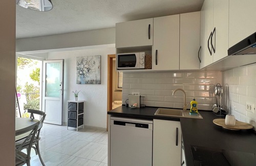 Cesarica Apartamento | Apartmani Matea con piscina infinita