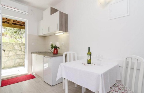 Kobas Apartamento | Apartments Matuško Mljet - One Bedroom Apartment with Balcony and Sea View