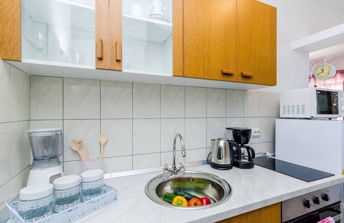 Krucica Apartamento | Apartments Melany - One Bedroom Apartment with Shared Terrace and Sea View