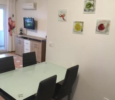 Municipality of Omisalj Apartamento | Apartments Michael & Petra , Omisalj, Insel Krk, Kroatien