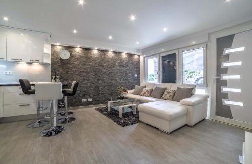 Zrnovnica Apartamento | Apartments Milenka