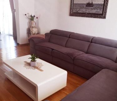 Sucuraj Apartamento | Apartments Nada