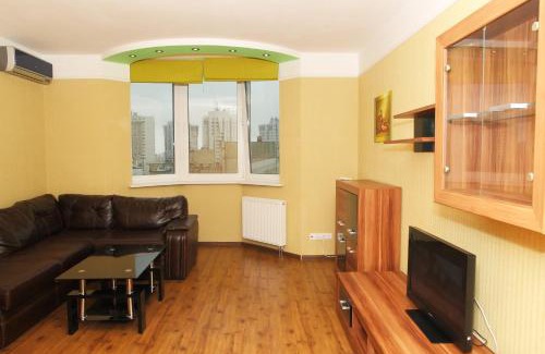 Pozniaky Apartamento | Apartments naDobu on Poznyaki - Kiev