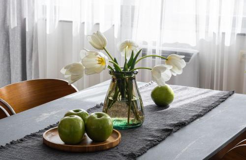 Kentron Apartamento | Apartments next to Seasons Park by Sweet Home