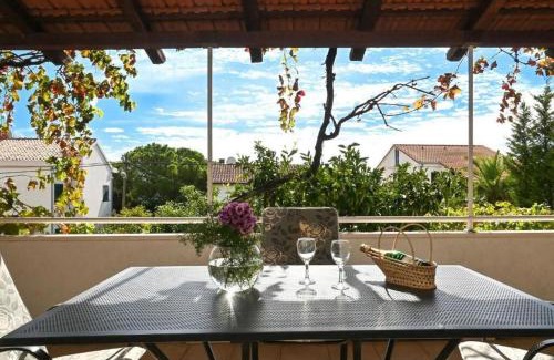 Seget Vranjica Apartamento | Apartments Nikica