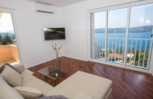 Orasac Apartamento | Apartments Nina - Orasac