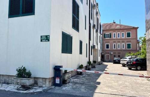 Tomicici Apartamento | Apartments Nirgilija