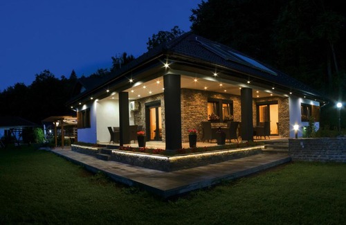 Bihac Apartamento | Apartments Oeneus
