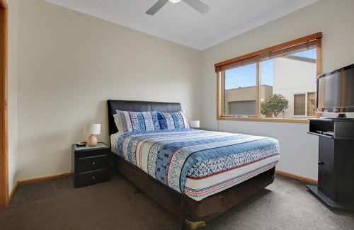 Lakes Entrance Casa | Apartments on Church - Unit 7