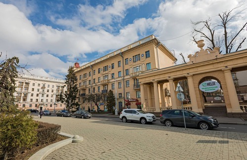 Zakharova-Pulikhova Apartamento | Apartments on Pobediteley Avenue