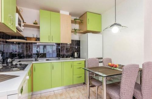 Cesarica Apartamento | Apartments Paola - Studio Apartment with Terrace and Sea View