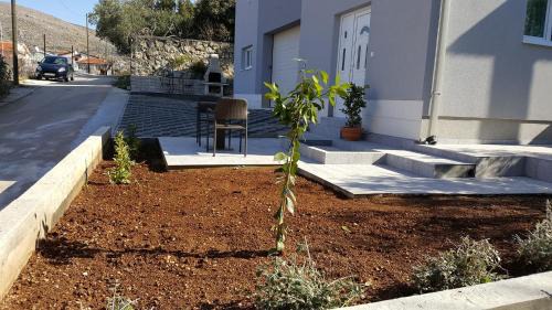 Seget Vranjica Casa | Apartments Parcela