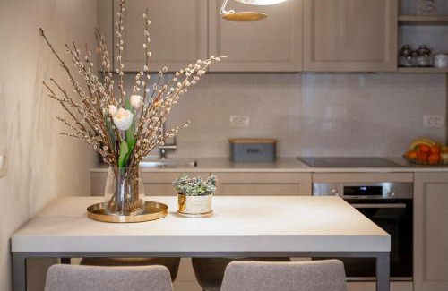 City Center Apartamento | Apartments Piazzetta Premium in old town