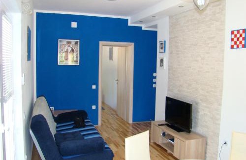 Pirovac Apartamento | Apartments Pinus