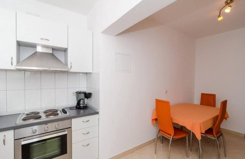 Orebic Apartamento | Apartments Plavac Mali- Comfort One Bedroom Apartment with Terrace and Sea View