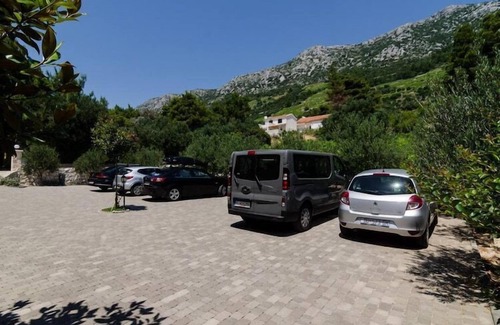 Orebic Apartamento | Apartments Plavac Mali- Three Bedroom Apartment with Terrace and Sea View
