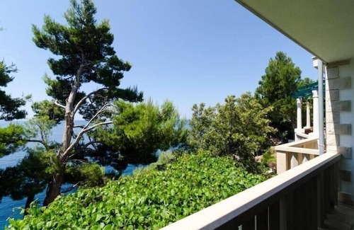 Orebic Apartamento | Apartments Plavac Mali- Three Bedroom Apartment with Terrace and Sea View