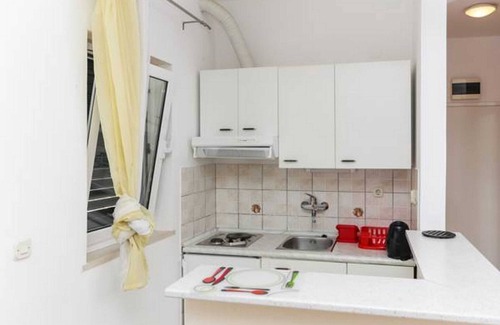 Saplunara Apartamento | Apartments Posta - Comfort Studio with Balcony and Sea View - Apartman 1
