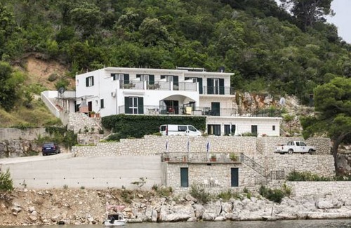 Saplunara Apartamento | Apartments Posta - Comfort Studio with Balcony and Sea View - Apartman 1