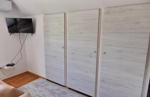 Pluzine Apartamento | Apartments Ravno