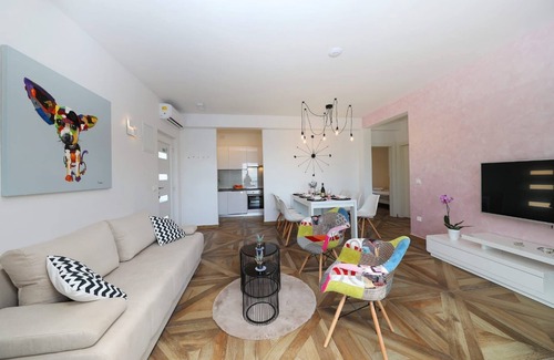 Sveta Nedjelja Apartamento | Apartments Redstone Luxury Apartments