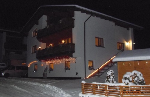 See Apartamento | Apartments Renata Gries 201